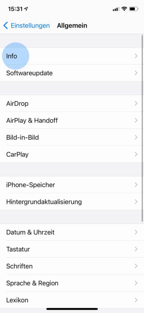 Wähle Info in den Einstellungen aus