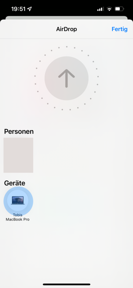 Kontakt oder Gerät bei AirDrop am iPhone auswählen
